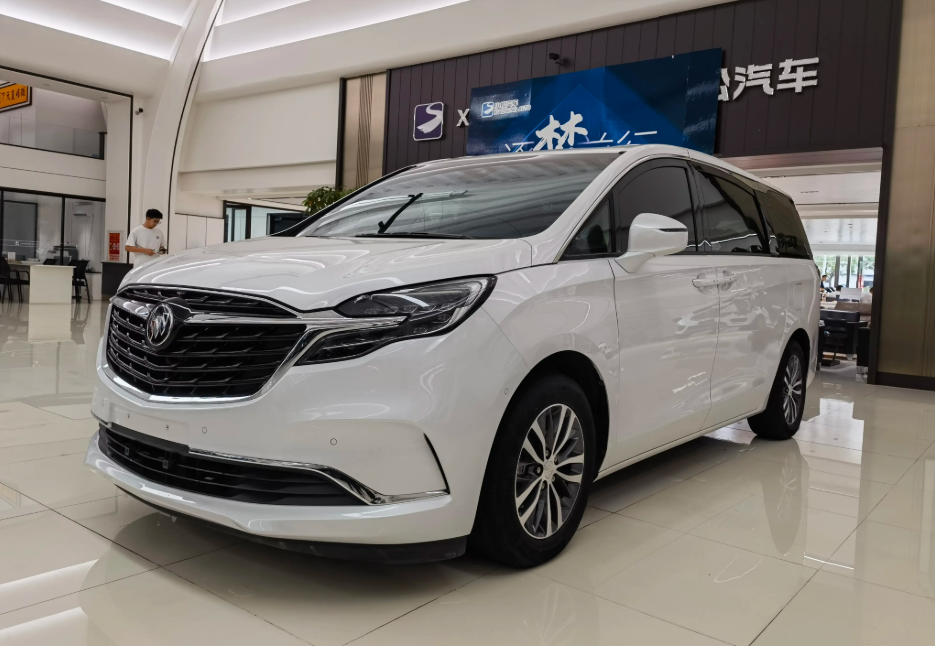Buick GL8 из Китая