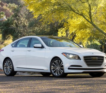 Hyundai Genesis: полный обзор премиум-седана от корейского автопроизводителя