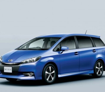 Обзор Toyota WISH: характеристики, двигатель, салон и отзывы