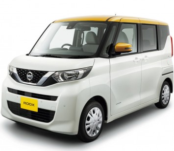 Обзор автомобиля Nissan Roox 2020