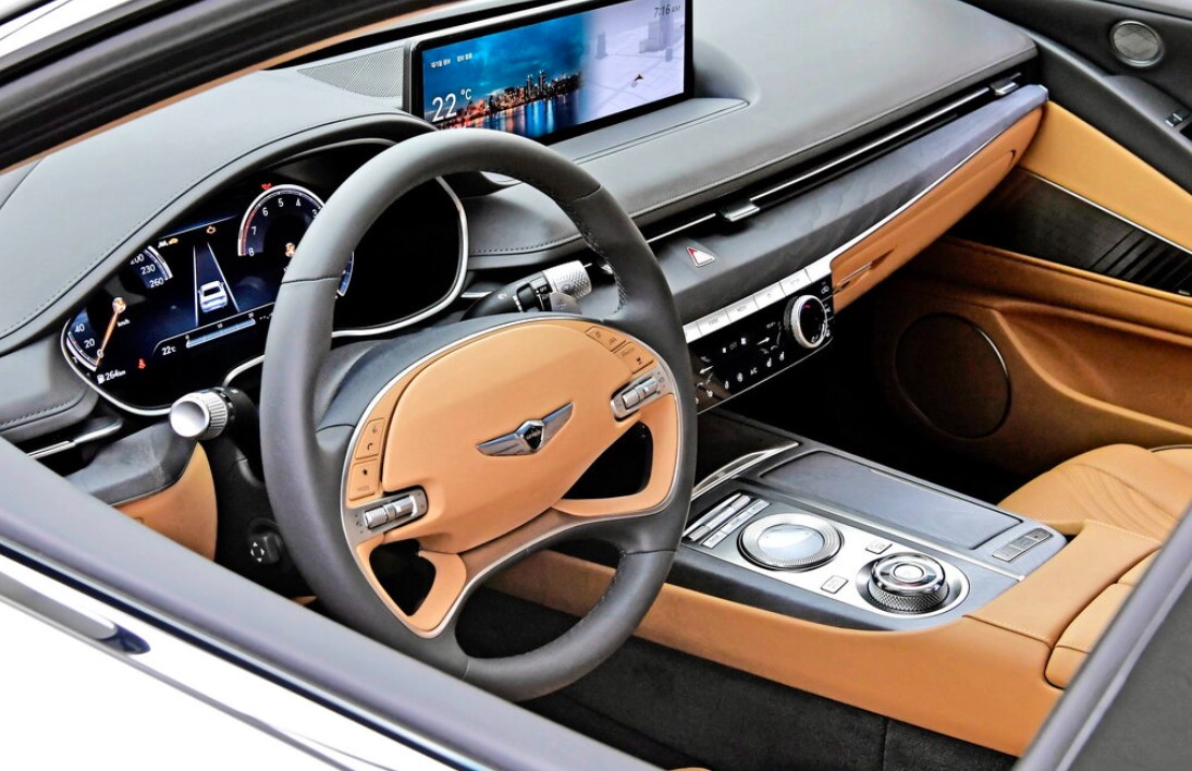 Салон Genesis G80