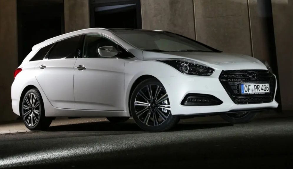 Салон Hyundai i40
