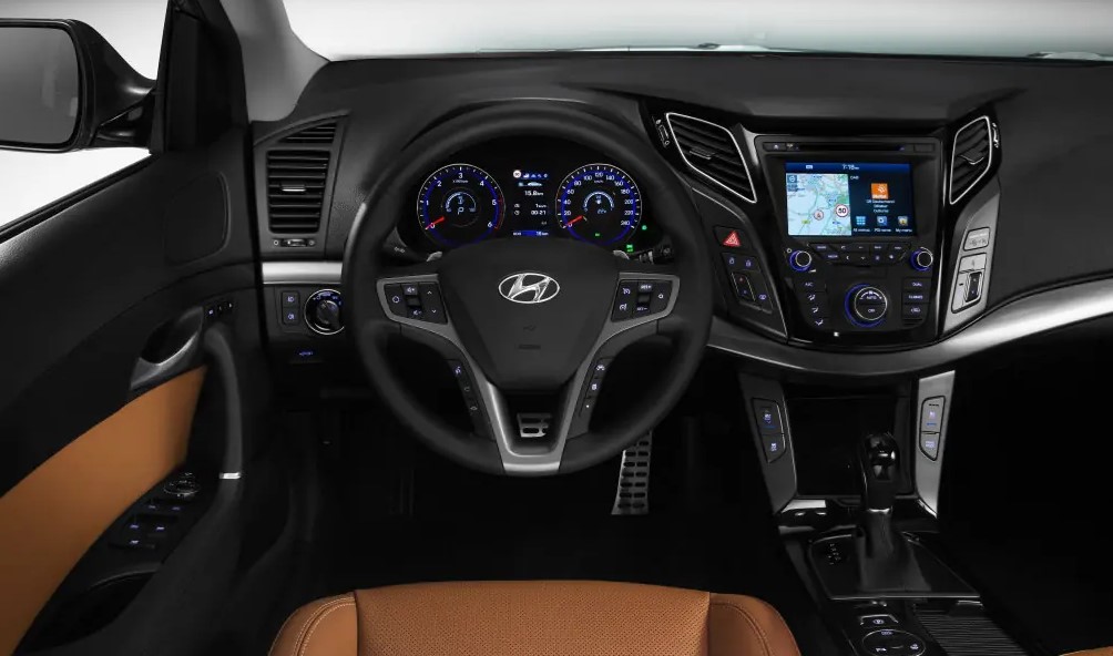 Фото Hyundai i40