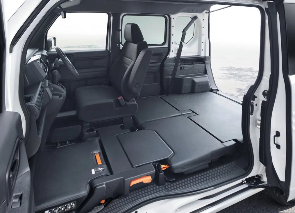 Салон Honda N-VAN