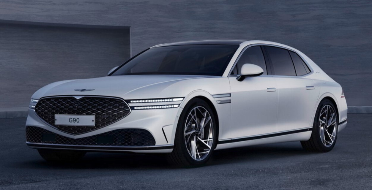 Фото Genesis G90