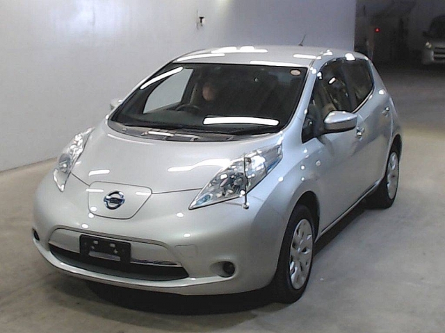 Nissan Leaf Azeo 